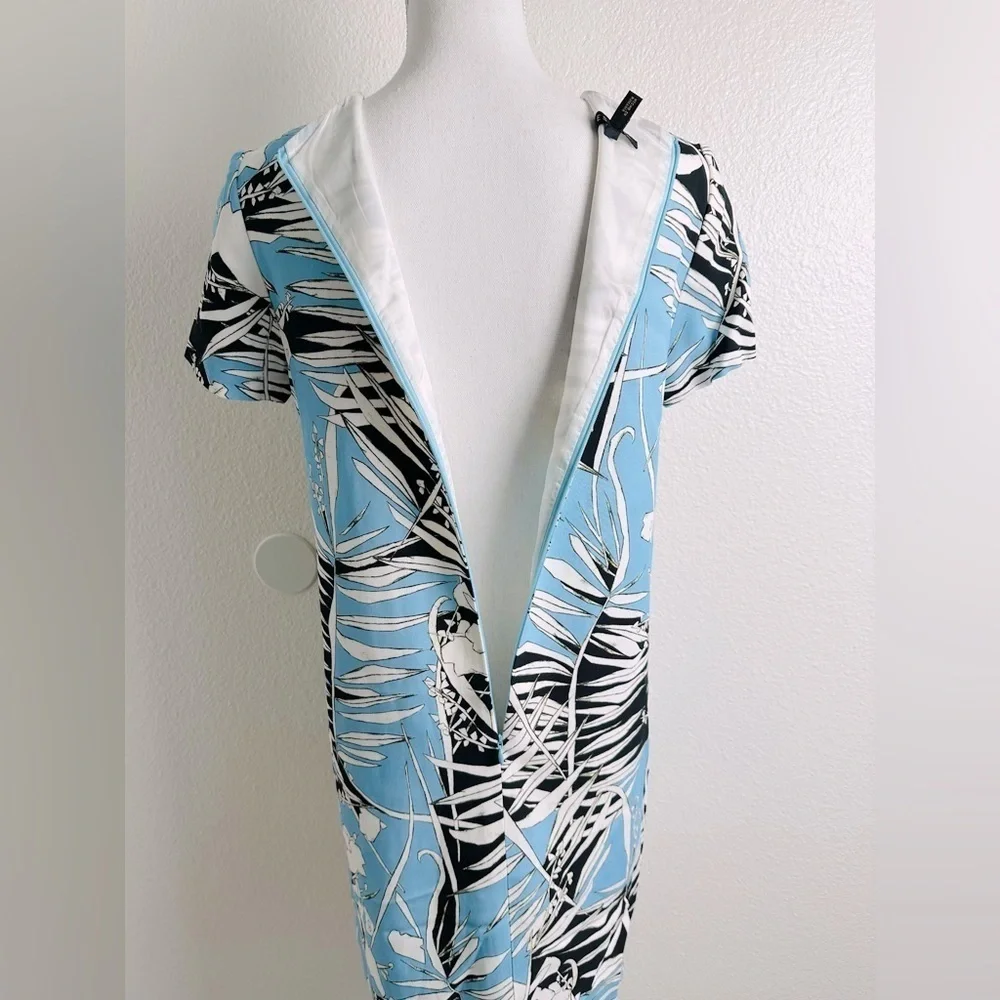 ESCADA Dratissa Sky Blue Botanical Print Shift Dress Size 34 or US size 4
